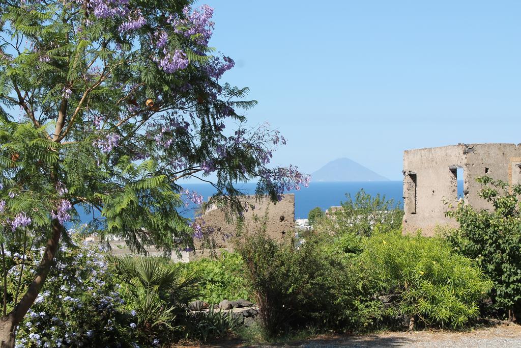 Hotel Casa Vacanze Dell'Avvocato Malfa  Exteriér fotografie