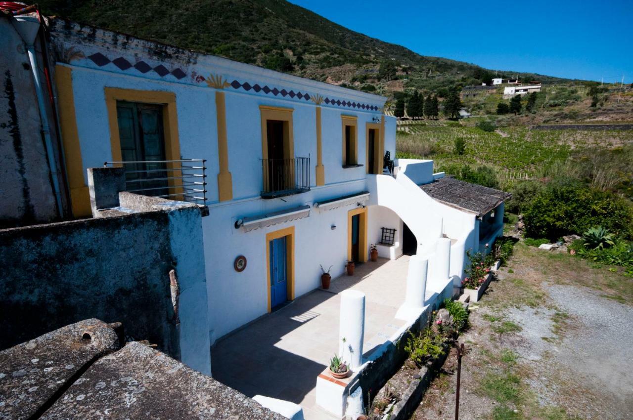 Hotel Casa Vacanze Dell'Avvocato Malfa  Exteriér fotografie