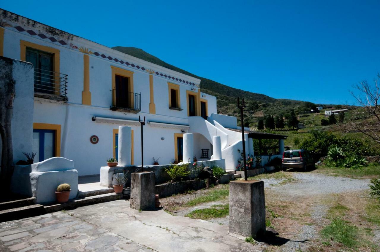 Hotel Casa Vacanze Dell'Avvocato Malfa  Exteriér fotografie